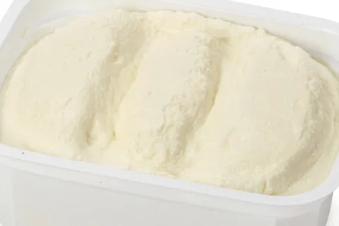 Plastic tub of margarine
